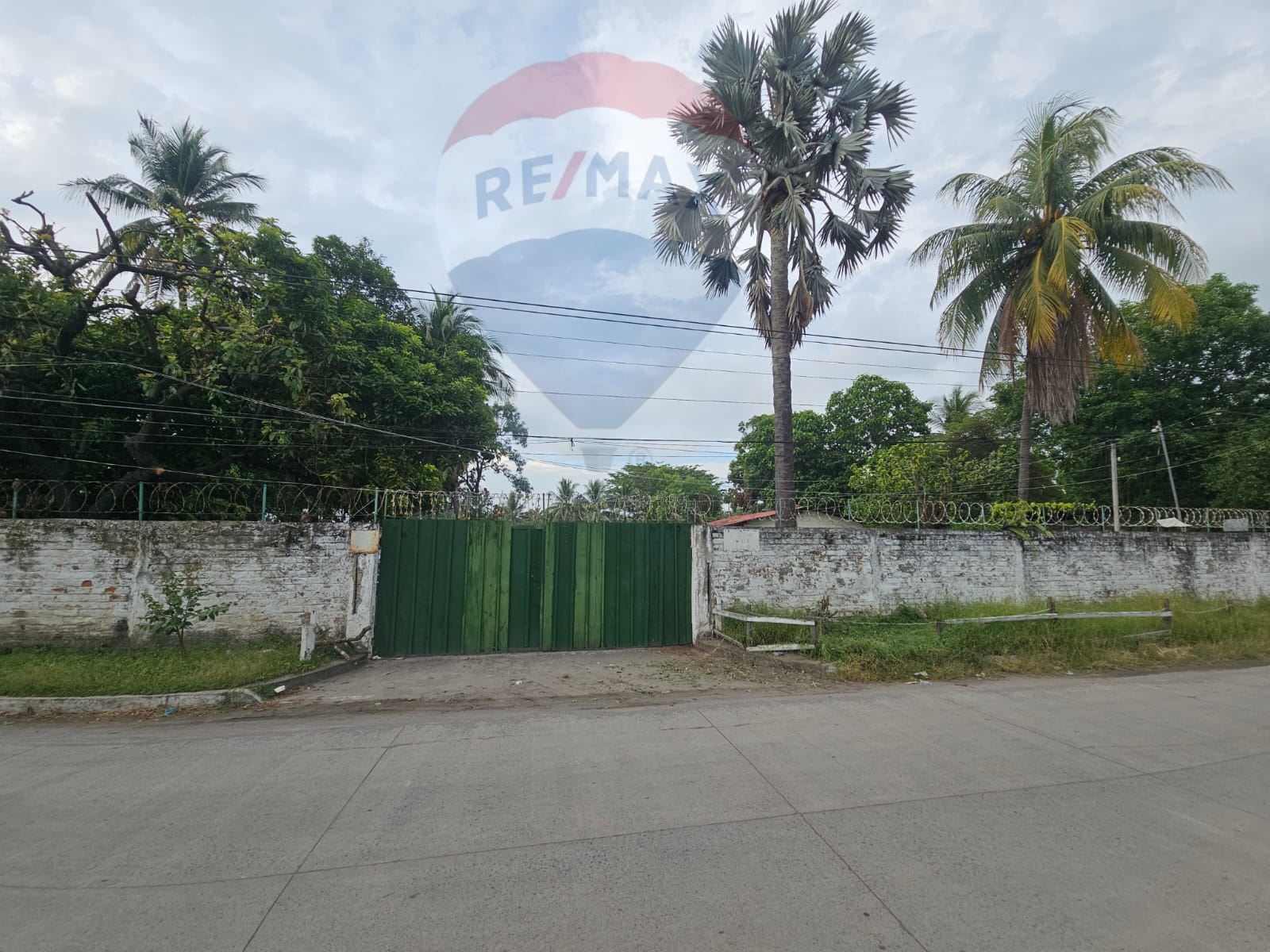 RE/MAX real estate, El Salvador, San Pedro Masahuat, FOR RENT COMMERCIAL USE, LAS ISLETAS ROAD TO COSTA DEL SOL